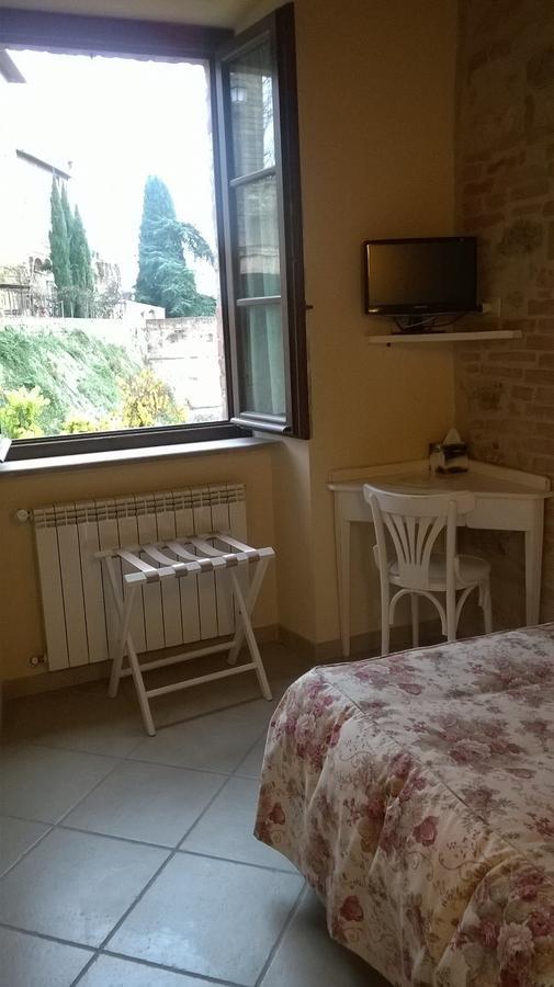 Arnolfo B&B Colle Val D'Elsa Δωμάτιο φωτογραφία